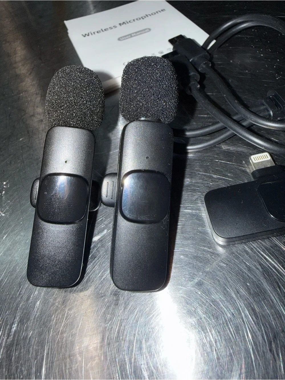 Lavalier black wireless